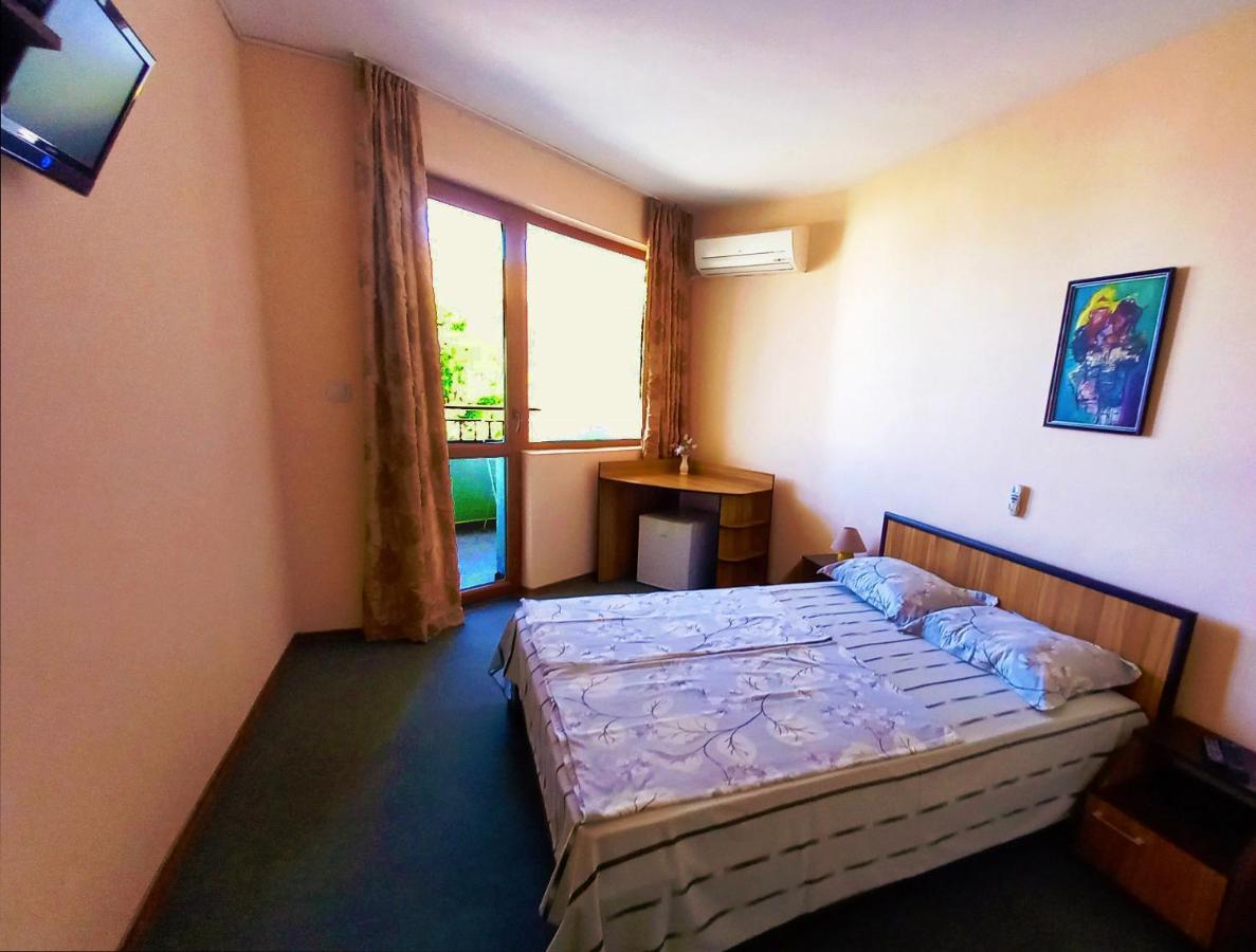 Family Hotel Amore بايالا المظهر الخارجي الصورة