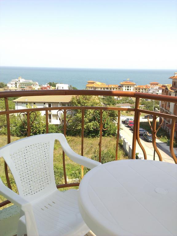 Family Hotel Amore بايالا الغرفة الصورة
