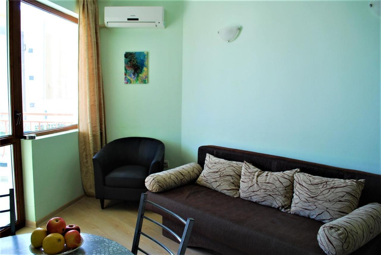 Family Hotel Amore بايالا المظهر الخارجي الصورة